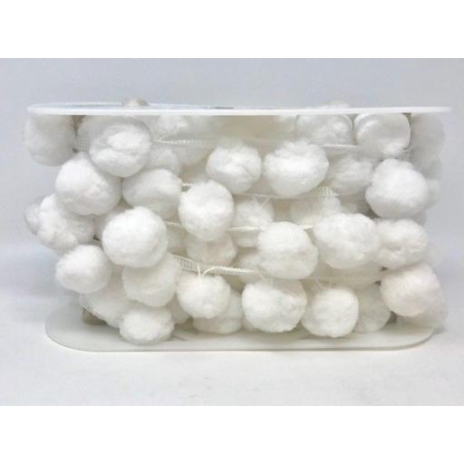 BTB 219-01 Bertie’s Bows White 36mm Diameter Jumbo Pom Pom Trim x 1 mtr