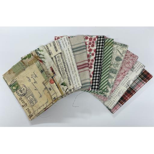 Tim Holtz Fat Quarters - Holiddays Past Mixed Pack x 12